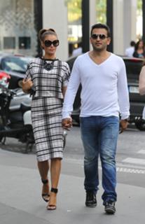 Chloe Sims feet photo thumbnail