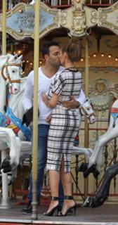 Chloe Sims feet photo thumbnail