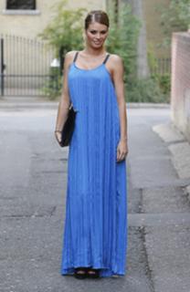 Chloe Sims feet photo thumbnail