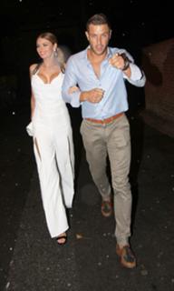 Chloe Sims feet photo thumbnail