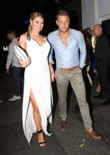 Chloe Sims feet photo thumbnail