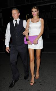 Chloe Sims feet photo thumbnail