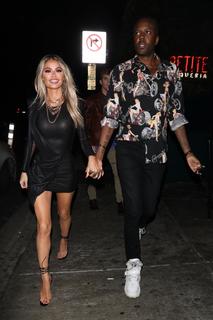 Chloe Sims feet photo thumbnail