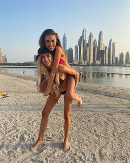 Chloe Veitch feet photo 3