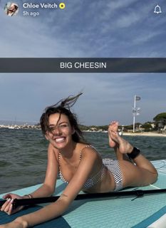 Chloe Veitch feet photo 13