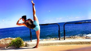 Chloé Bruce feet photo 9