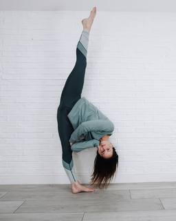 Chloé Bruce feet photo 18