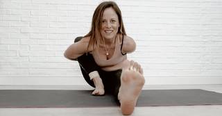Chloé Bruce feet photo 15
