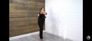 Chloé Bruce feet photo 9
