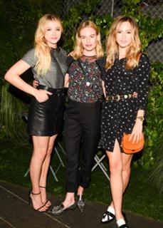 Chloë Grace Moretz feet photo thumbnail