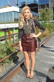 Chloë Grace Moretz feet photo thumbnail