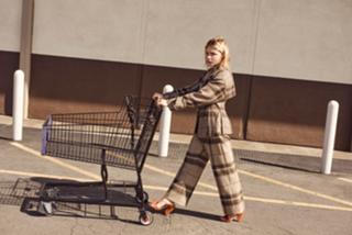 Chloë Grace Moretz feet photo thumbnail