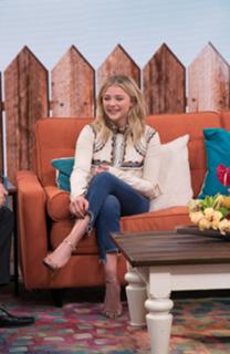 Chloë Grace Moretz feet photo thumbnail