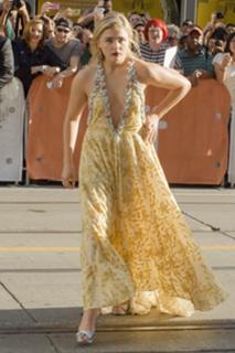 Chloë Grace Moretz feet photo thumbnail