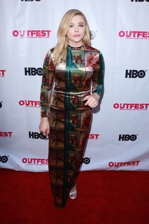 Chloë Grace Moretz feet photo thumbnail