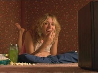 Chloë Sevigny feet photo thumbnail
