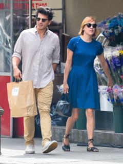 Chloë Sevigny feet photo thumbnail