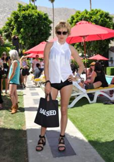 Chloë Sevigny feet photo thumbnail