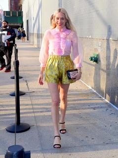 Chloë Sevigny feet photo thumbnail