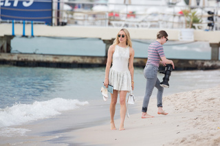 Chloë Sevigny feet photo thumbnail