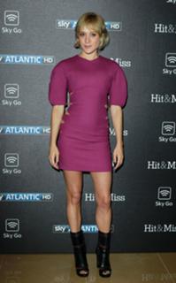 Chloë Sevigny feet photo thumbnail