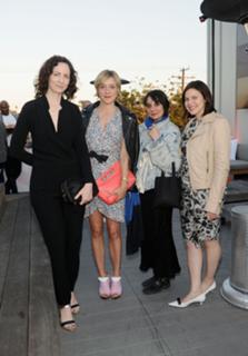 Chloë Sevigny feet photo thumbnail