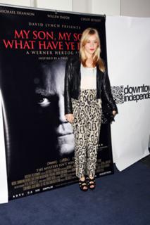 Chloë Sevigny feet photo thumbnail