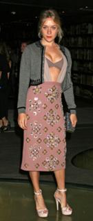 Chloë Sevigny feet photo thumbnail