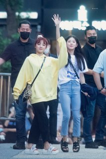 Cho Miyeon feet photo 18