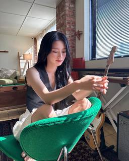 Cho Miyeon feet photo 19