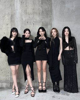Cho Miyeon feet photo 2