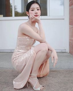Cho Miyeon feet photo 6