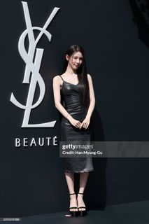 Cho Miyeon feet photo 5