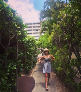 Cho Yeo-jeong feet photo thumbnail