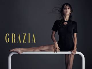 Cho Yeo-jeong feet photo thumbnail