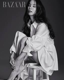 Cho Yeo-jeong feet photo thumbnail