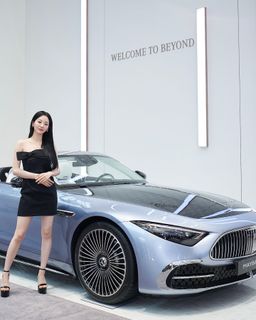 Cho Yi-hyun feet photo 16