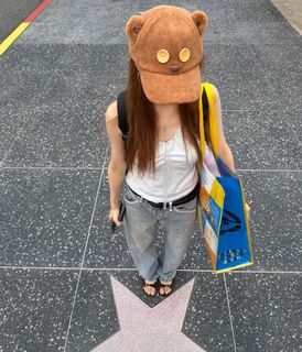 Cho Yi-hyun feet photo 1