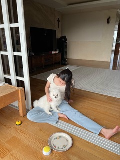 Choi Ji-su feet photo 8