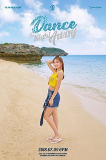 Chou Tzu-Yu feet photo thumbnail