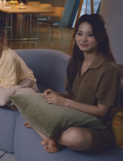 Chou Tzu-Yu feet photo thumbnail