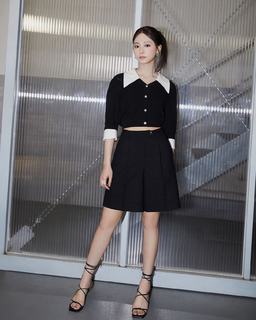 Chou Tzu-Yu feet photo thumbnail