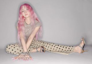 Chou Tzu-Yu feet photo thumbnail