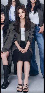 Chou Tzu-Yu feet photo 5