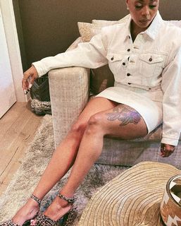 Chrisette Michele feet photo 15