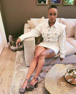 Chrisette Michele feet photo 14
