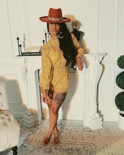 Chrisette Michele feet photo 10