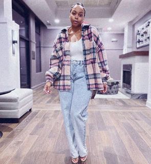 Chrisette Michele feet photo 14