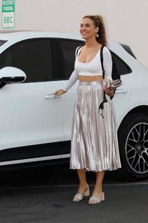 Chrishell Stause feet photo thumbnail