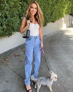 Chrishell Stause feet photo thumbnail